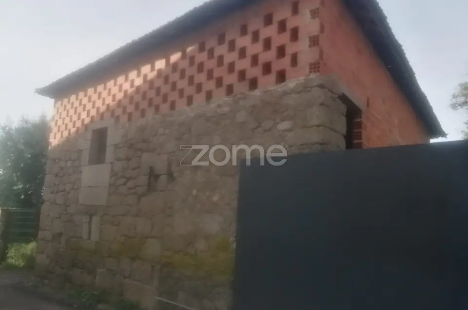 Terreno Rústico e Casas com vista para a Serra do Caramulo — imagem 13