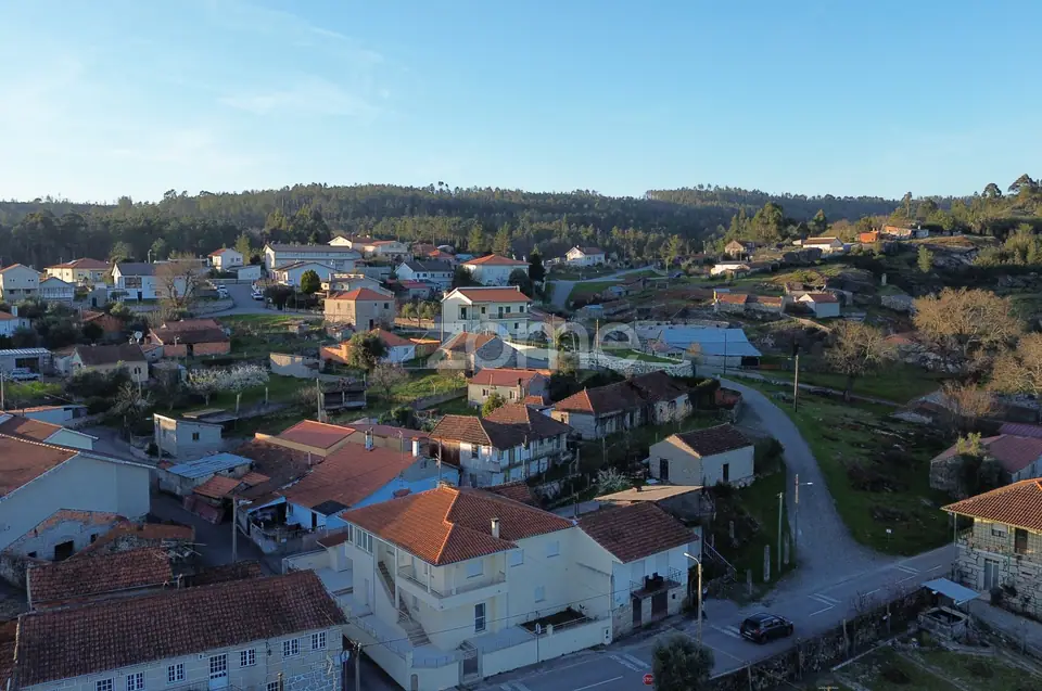 Casa da Esquina: Moradia T3 para venda em Almargem (Viseu) — imagem 14