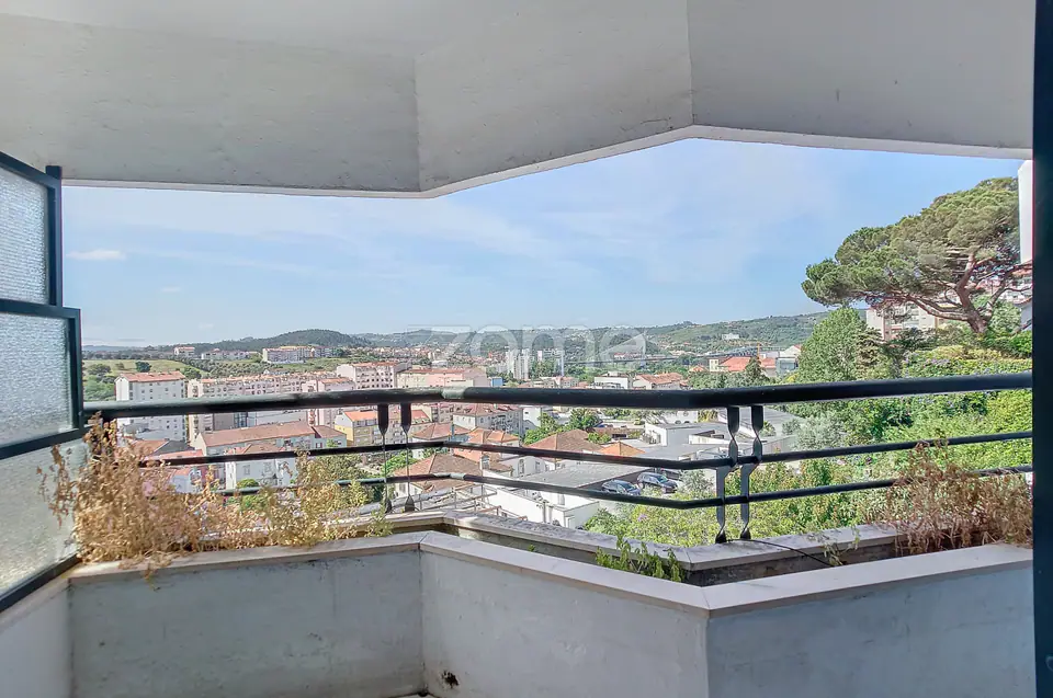 Apartamento T3 no Centro de Coimbra + Garagem — imagem 1