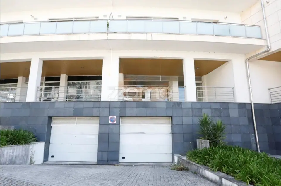 Excelente Loja Comercial Quinta da Alagoa I Próximo ao Palácio do Gelo — imagem 8