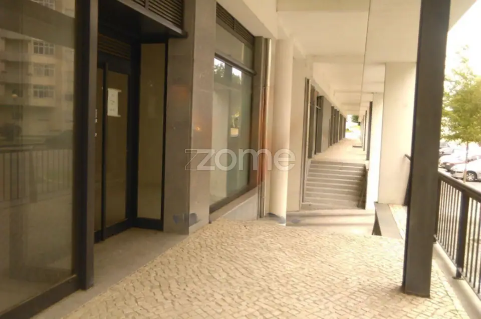 Loja Comercial - Empreendimento Quinta do Bosque II — imagem 1