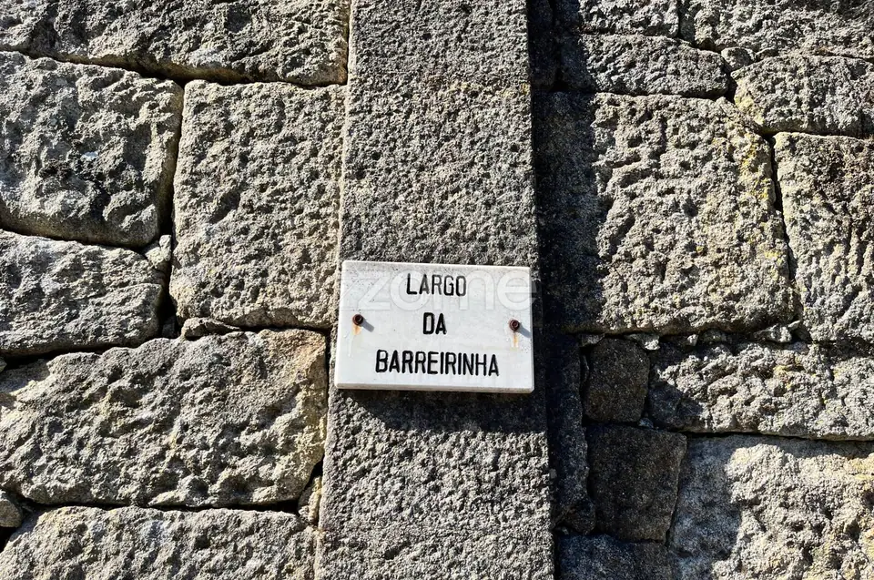 Moradia para reconstrução em Terreno Exclusivo com lindas vistas. — imagem 17