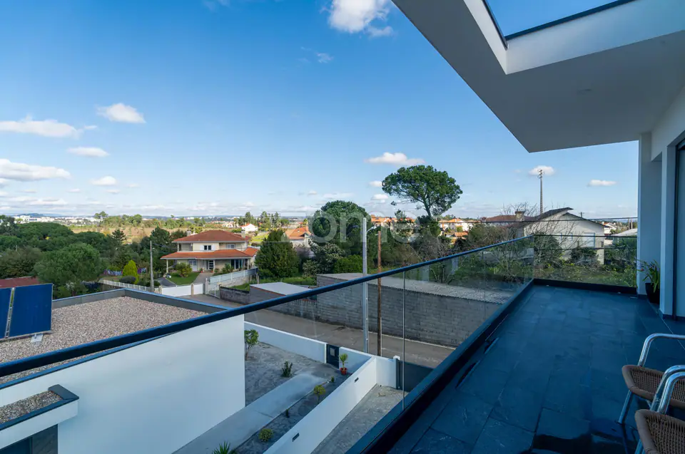 Moradia inteligente em Viseu — imagem 26