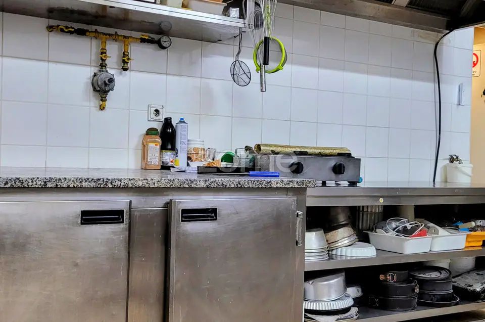 Trespasse de Restaurante / Padaria / Confeitaria - Repeses - Viseu — imagem 33