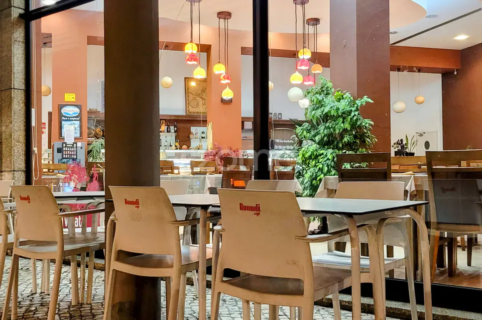 Trespasse de Restaurante / Padaria / Confeitaria - Repeses - Viseu — imagem 1