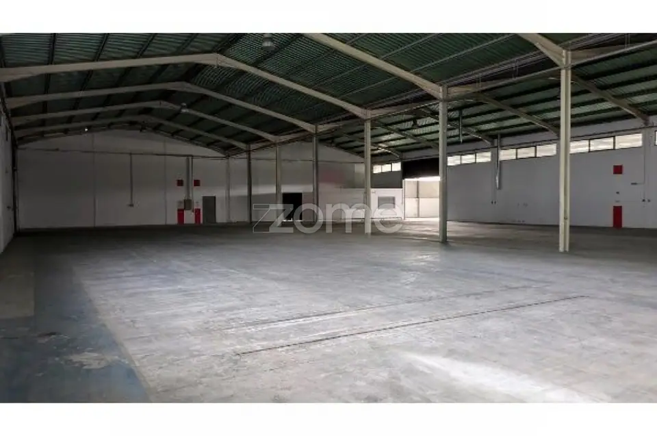Armazém Industrial Premium 2.000 m² com Excelente Localização. — imagem 1