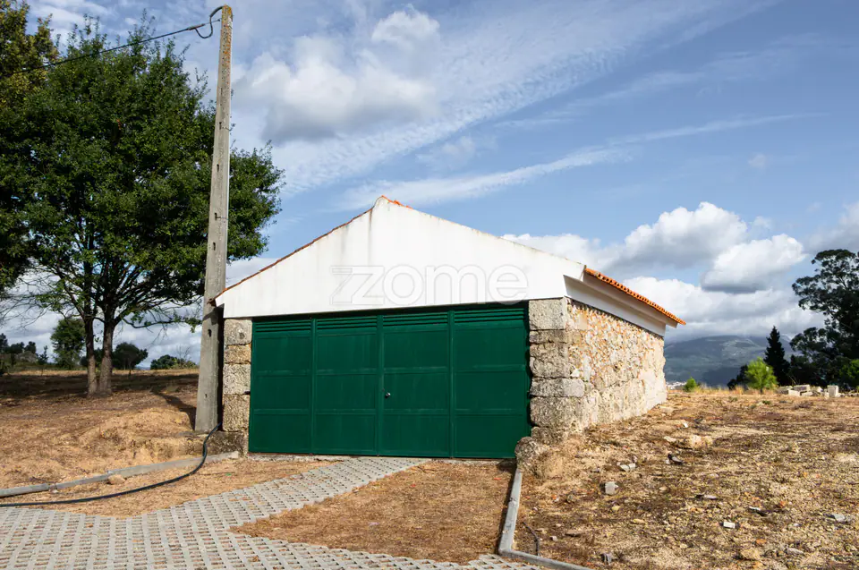 Propriedade Única no Norte de Portugal-Deslumbrante Quinta de 17 HA — imagem 16