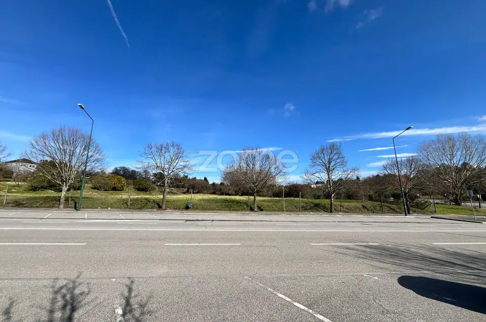 Terreno Urbanizável Premium - Região Central de Viseu - 14.300 m2 — imagem 10