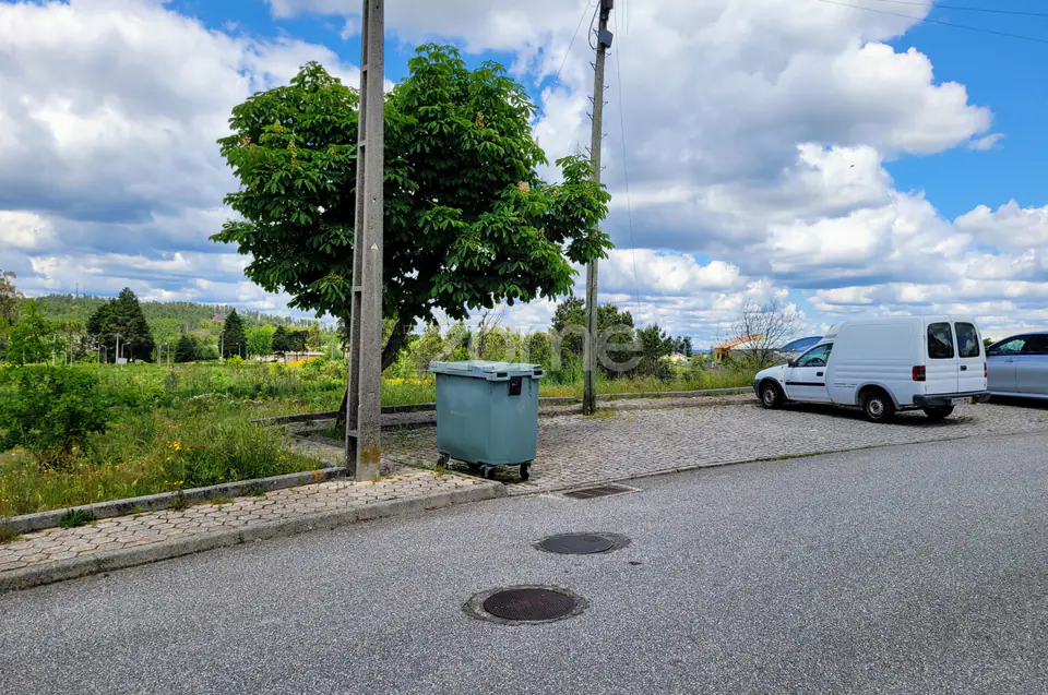 Terreno Urbano com 1220 m² em Almeidinha, Mangualde — imagem 5