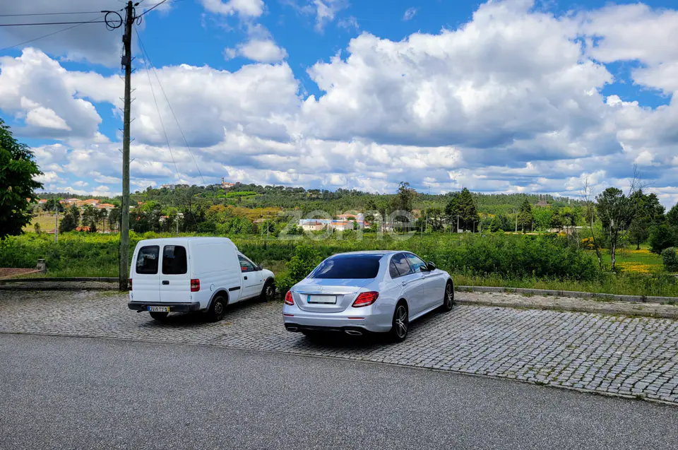 Terreno Urbano com 1220 m² em Almeidinha, Mangualde — imagem 4