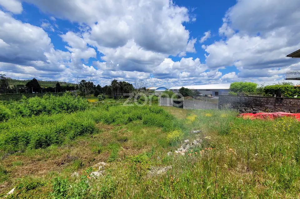 Terreno Urbano com 1220 m² em Almeidinha, Mangualde — imagem 12
