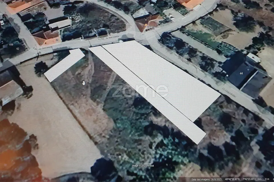 Terrenos Urbanizáveis em Serviçaria, Rio de Moinhos, Satão, Viseu. — imagem 1