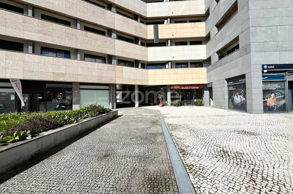 Loja Comercial - Empreendimento Quinta do Bosque II — imagem 2