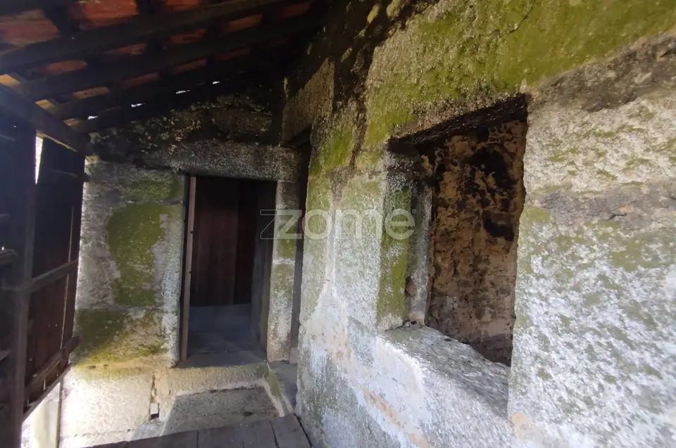 🏡 Refúgio Beirão com Alma Rústica – Casa de Pedra — imagem 12