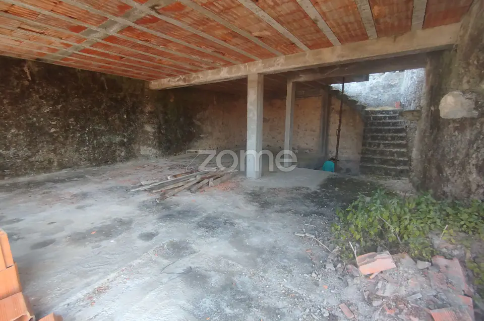 Moradia Pedra tradicional Cunha Baixa — imagem 1