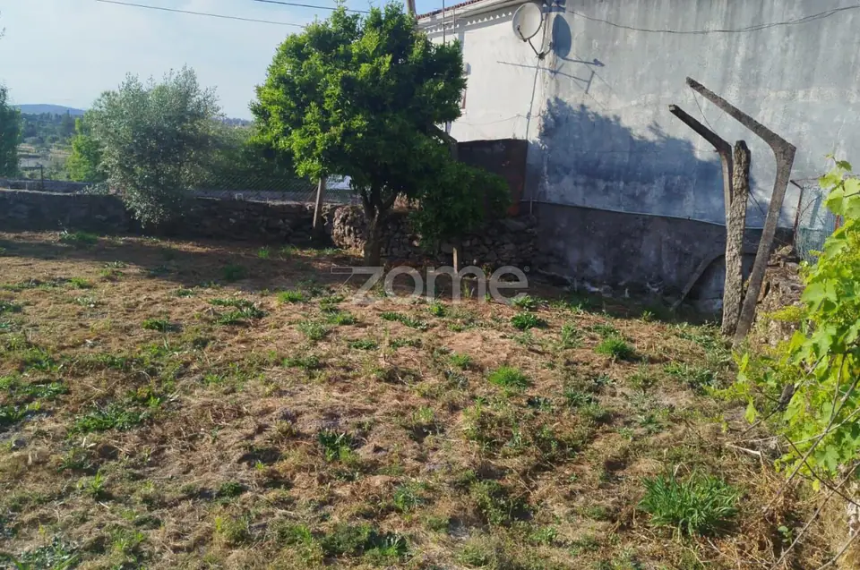 Moradia em Pedra com quintal em Matados, a 5 minutos Mangualde — imagem 8