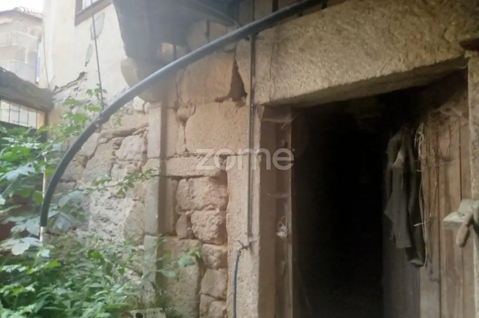 🏡 Moradia T2 em Pedra Rústica Tipicamente Beirã – Abrunhosa do Mato, — imagem 10