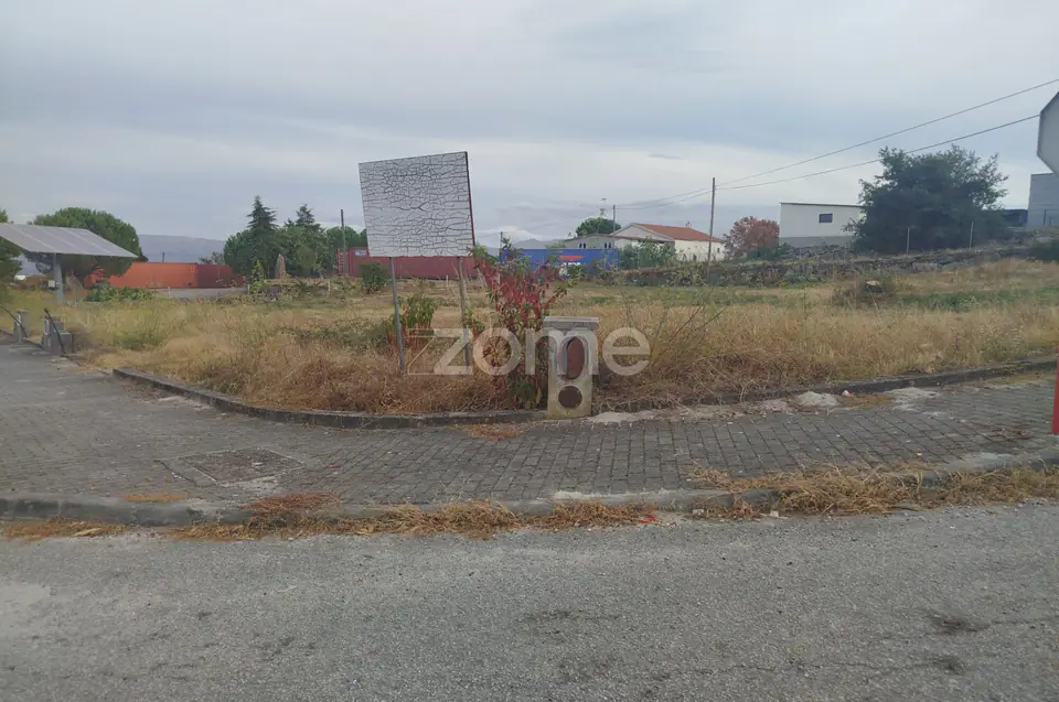 Lote Urbano em Alto da Torre – Vistas Únicas para a Serra Da Estrela — imagem 17