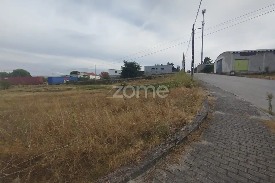 Lote Urbano em Alto da Torre – Vistas Únicas para a Serra Da Estrela — imagem 8