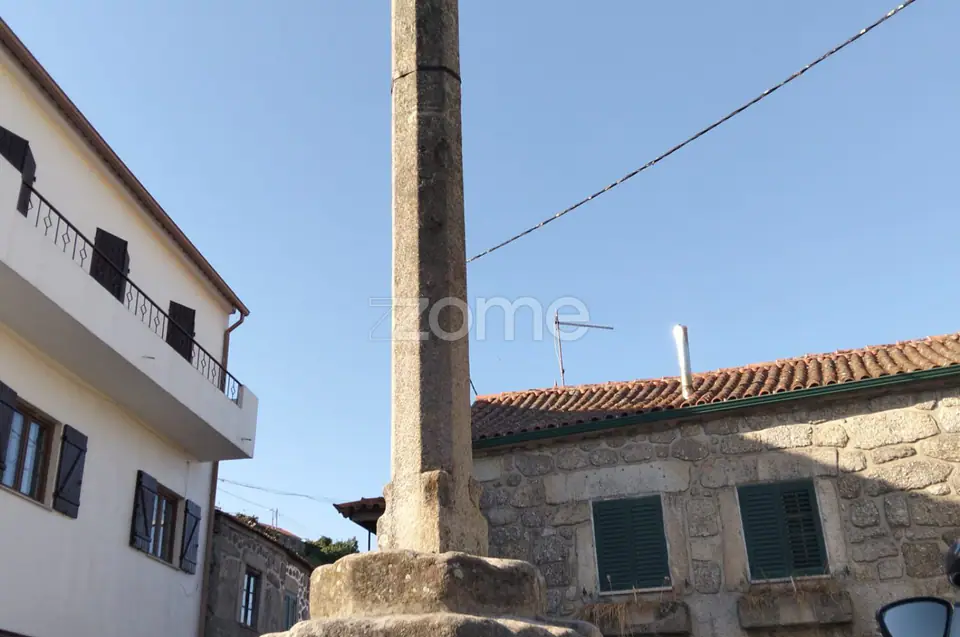 Moradia T2 para reconstrução — imagem 19