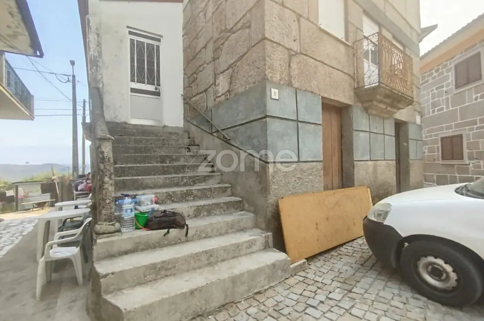 Moradia T4+3 Tradicional em Pedra –Vistas Deslumbrantes Serra Estrela — imagem 3