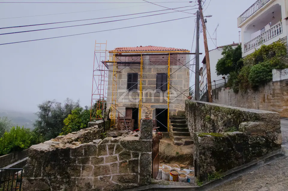 Moradia T5 Totalmente Renovada para venda em Fornos de Algodres — imagem 4