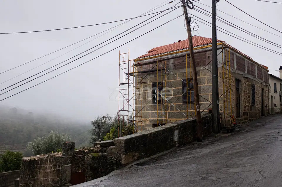 Moradia T5 Totalmente Renovada para venda em Fornos de Algodres — imagem 18