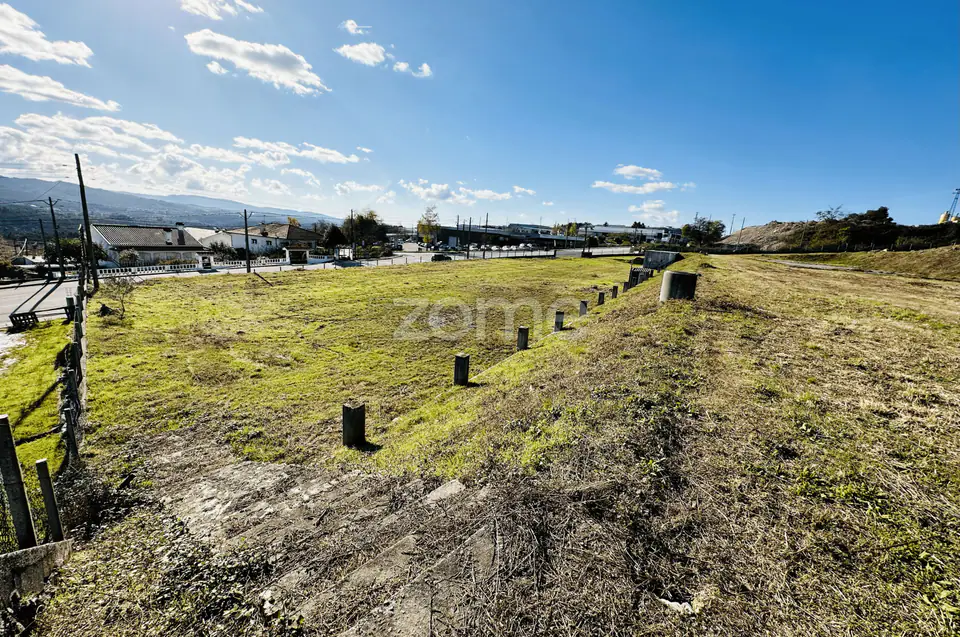 Terreno Urbano na Zona Industrial de Oliveira de Frades — imagem 12