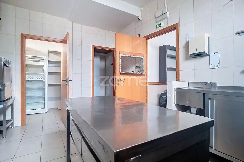 Trespasse Snack-Bar Equipado – Pronto a Trabalhar | Viseu — imagem 9