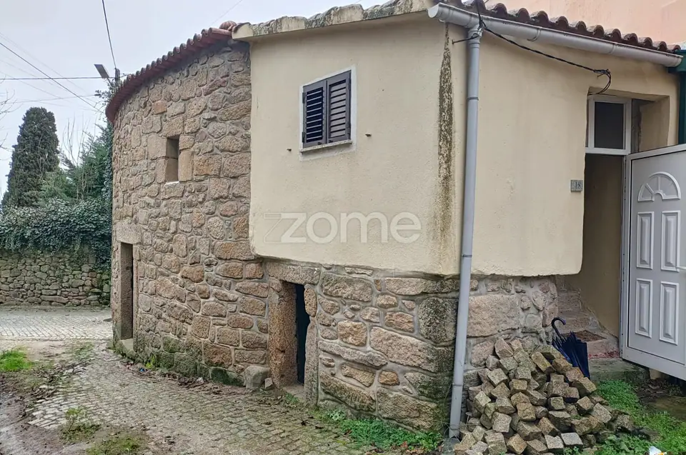 Moradia Rústica T2 em Paredes da Beira - Viseu — imagem 6