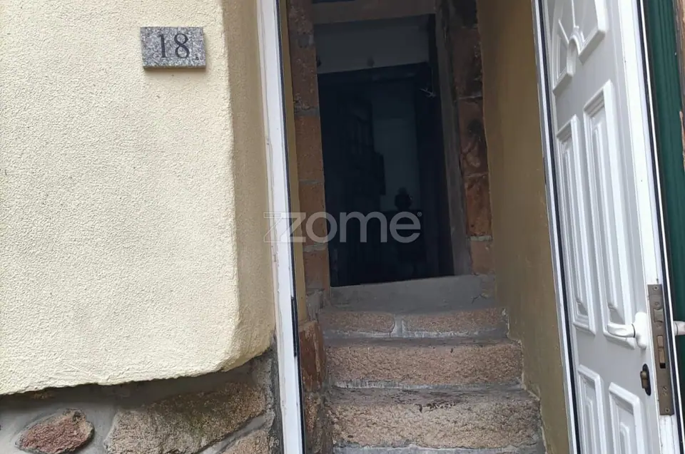 Moradia Rústica T2 em Paredes da Beira - Viseu — imagem 7