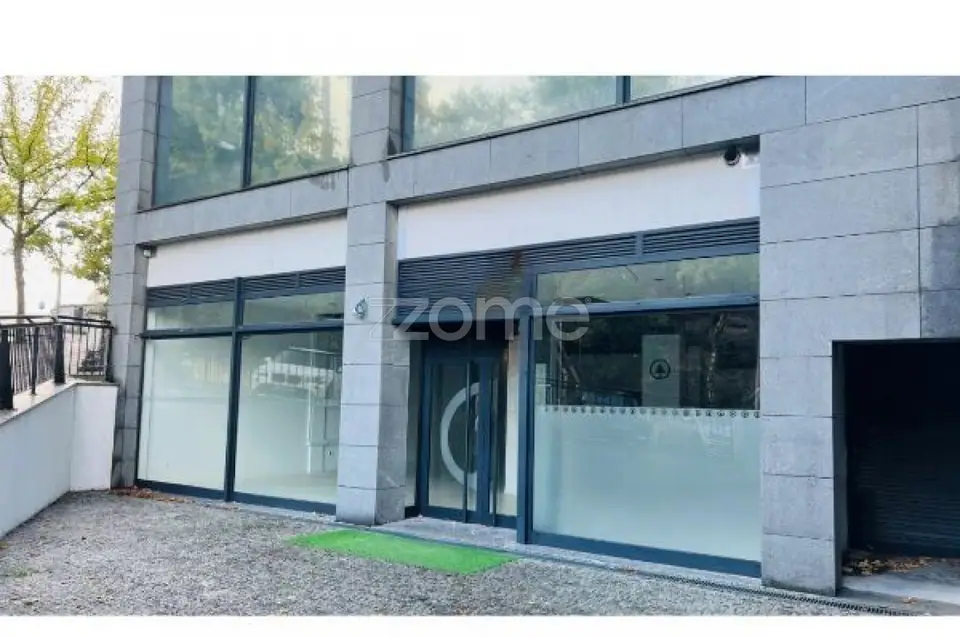 Loja Comercial - Empreendimento Quinta do Bosque II — imagem 1