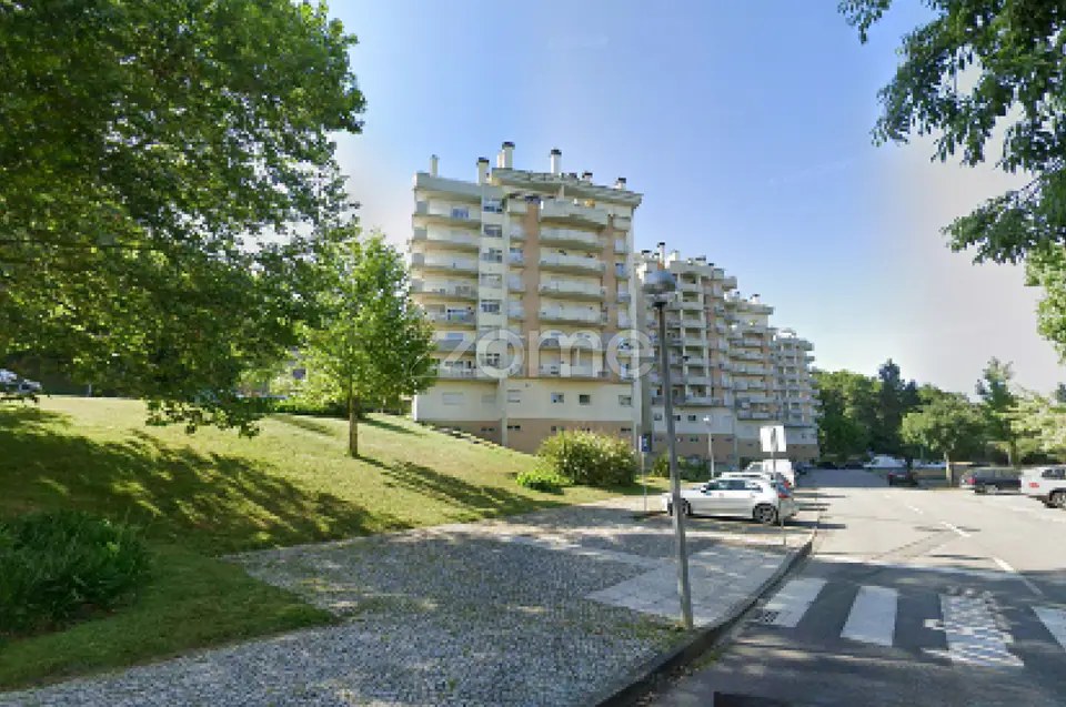 Apartamento T3 Arrendado na Q. Bosque Oportunidade para INVESTIDORES — imagem 2