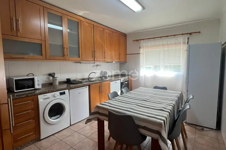 T3 Duplex em São Martinho do Bispo — imagem 4