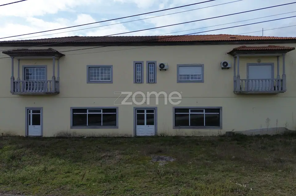 Espaço independente para comércio e serviços — imagem 21