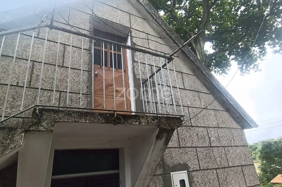 Prédio de 4 Pisos com Grande Potencial de Investimento junto às Termas — imagem 19
