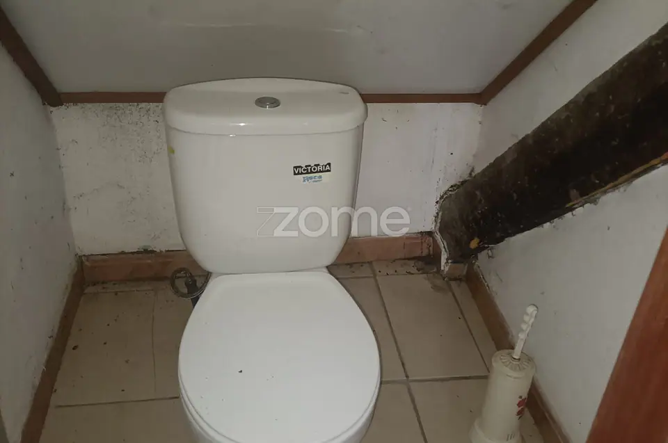 Prédio de 4 Pisos com Grande Potencial de Investimento junto às Termas — imagem 28