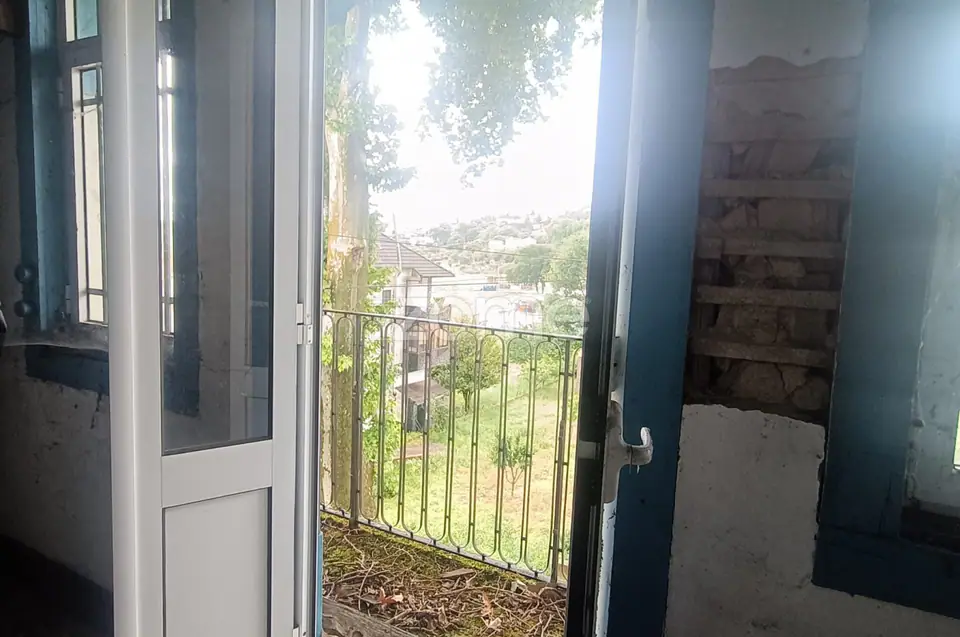 Prédio de 4 Pisos com Grande Potencial de Investimento junto às Termas — imagem 11