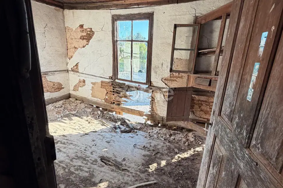 Quinta em Pedra para Recuperar com 3.190 m² na Beira Alta – Um refúgio — imagem 7