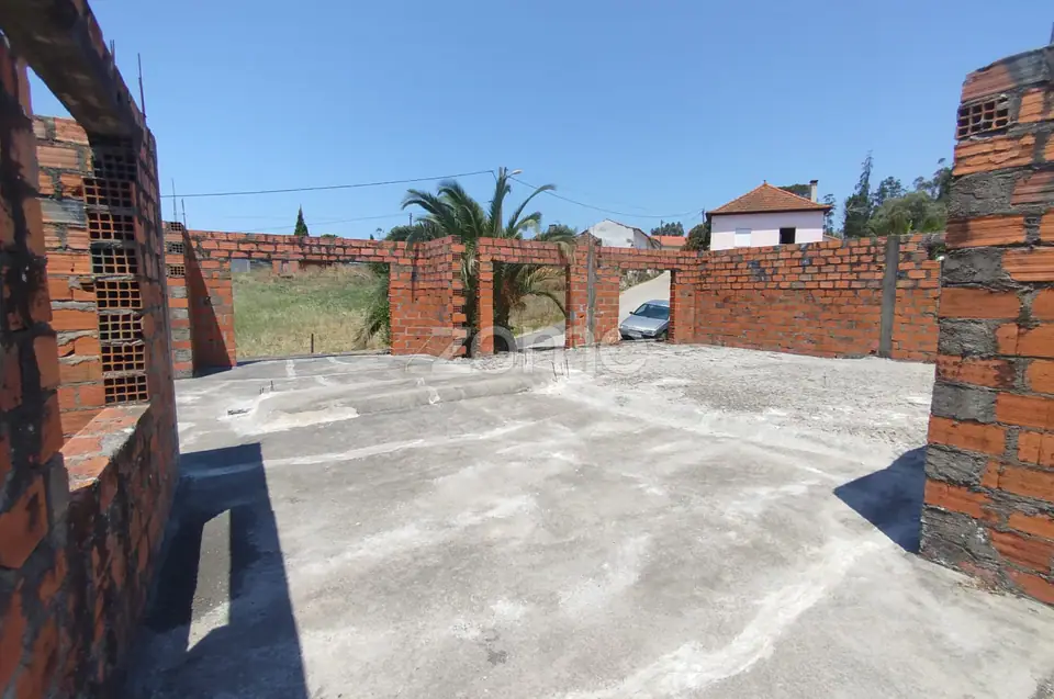 Moradia em Construção com Projeto Aprovado – T2+1 Soure — imagem 45