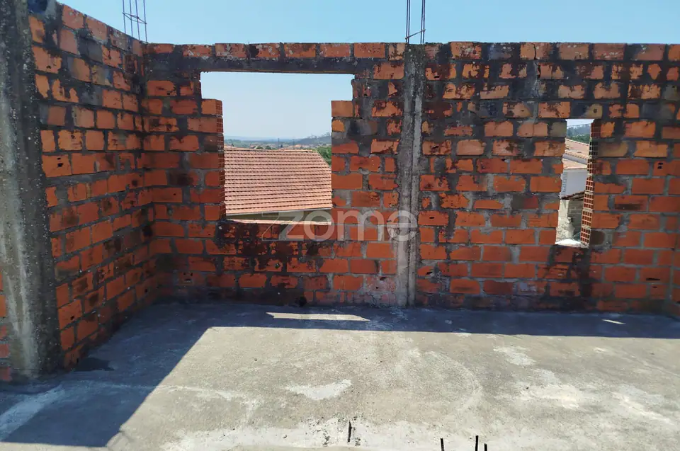 Moradia em Construção com Projeto Aprovado – T2+1 Soure — imagem 50
