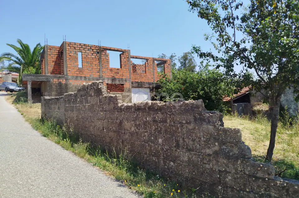Moradia em Construção com Projeto Aprovado – T2+1 Soure — imagem 7