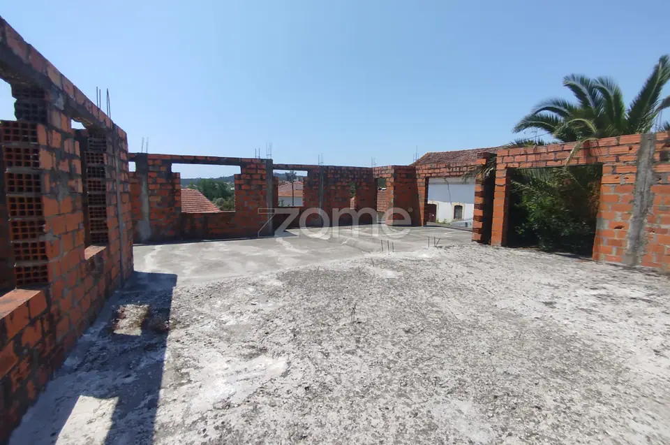 Moradia em Construção com Projeto Aprovado – T2+1 Soure — imagem 17