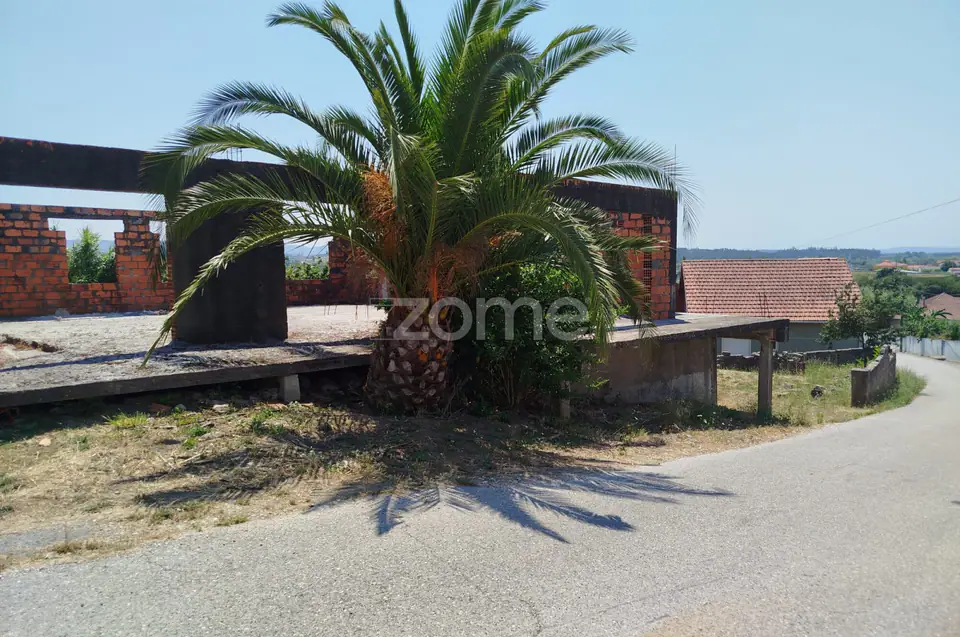 Moradia em Construção com Projeto Aprovado – T2+1 Soure — imagem 3