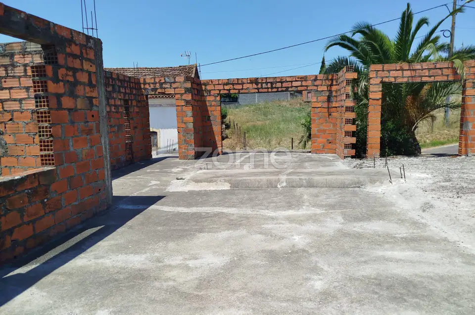 Moradia em Construção com Projeto Aprovado – T2+1 Soure — imagem 48