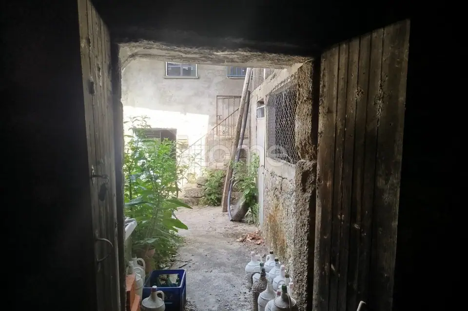 Duas Moradias em Pedra na Beira Alta – Oportunidade Única — imagem 29