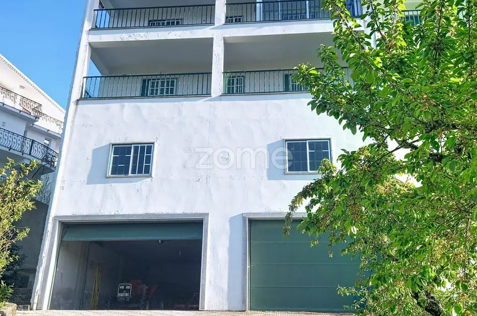 Moradia T6 na cidade da Guarda com elevado potencial — imagem 5