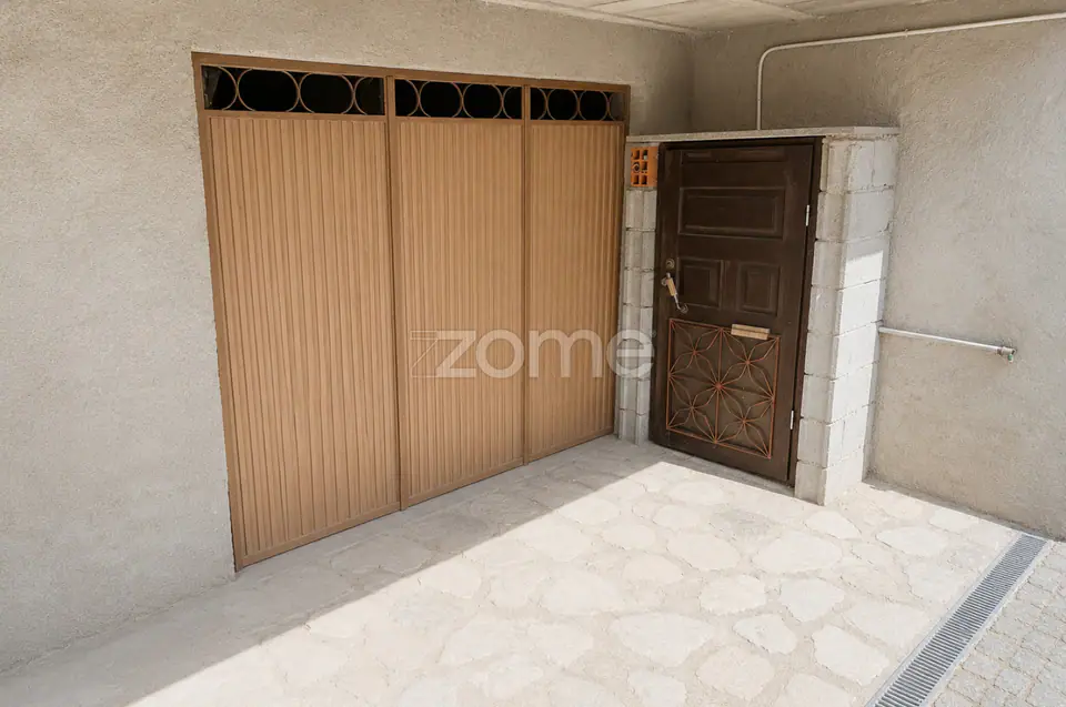 Andar Moradia T3 Renovado com Garagem de 100 m² e Quintal Privativo — imagem 12