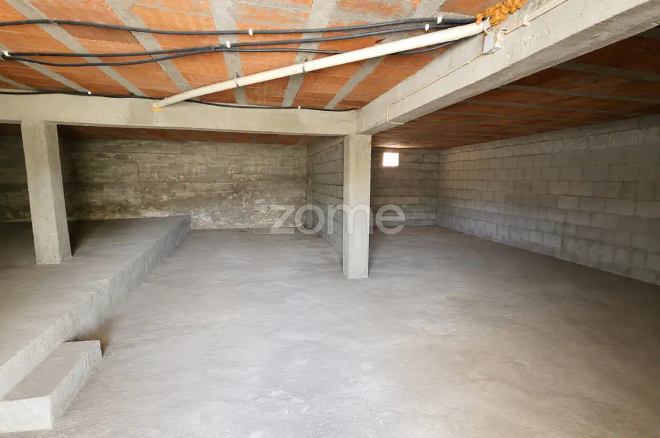 Andar Moradia T3 Renovado com Garagem de 100 m² e Quintal Privativo — imagem 13