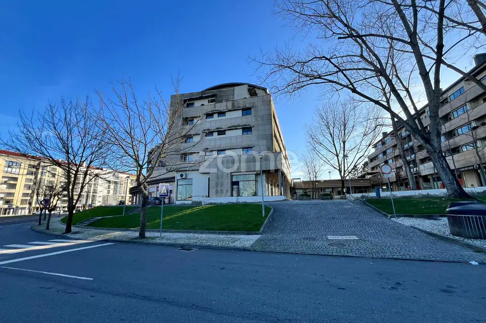 Loja Comercial PREMIUM - 458 m² área útil - Empreendimento VILLATRIUM — imagem 13